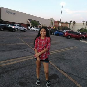 Meet your Posher, Karina